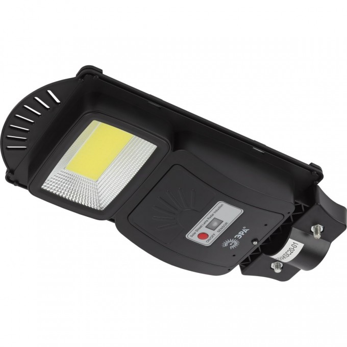 Консольный светильник ЭРА на солн. бат., COB,20W, с датч. движения, ПДУ, 450 lm, 5000K, IP65 B0046791 Консольный светильник ЭРА на солн. бат., COB,20W, с датч. движения, ПДУ, 450 lm, 5000K, IP65 B0046791