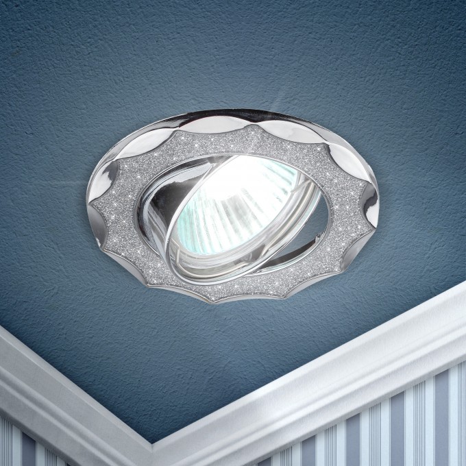 Светильник ЭРА DK17 CH/SH SL декор звезда со стеклянной крошкой MR16 12V/220V 50W хром/серебряный C0043755